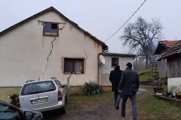 U Novom Gradu oštećeno 240 objekata