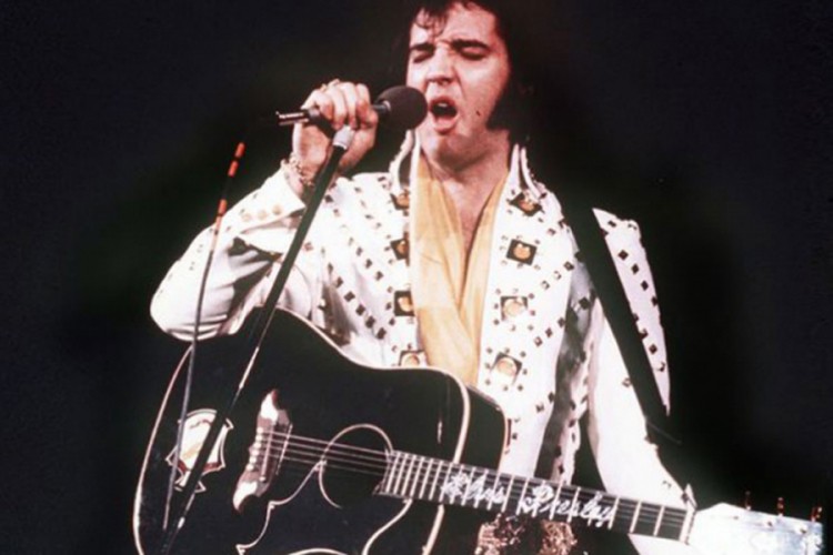 Na današnji dan rođen Elvis Presli