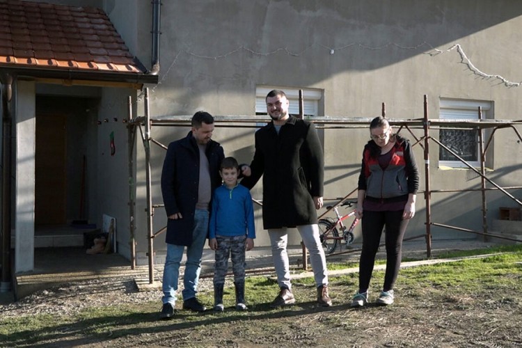 Ostvaruju se snovi malog Srđana da dobije krov nad glavom