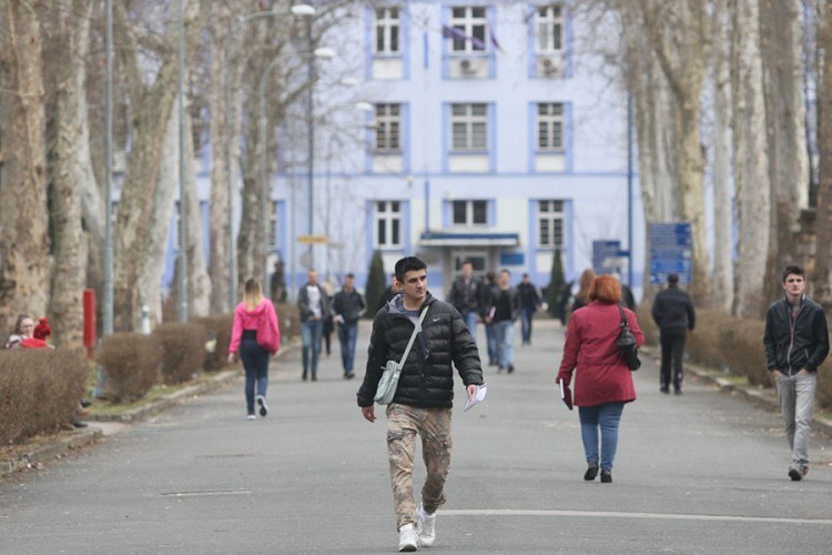 Na fakultete u RS upisano 658 studenata više nego lani