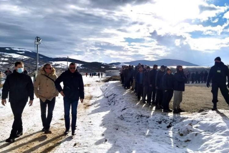 Sastanak nadležnih u Bihaću, migrantska kriza pogoršana snijegom
