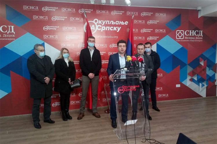 Ćosić: Za Kostajnicu 350.000 KM pomoći od gradova i opština