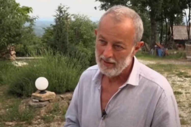 Uhapšen učitelj glume Mika Aleksić, glumice ga optužile za silovanje