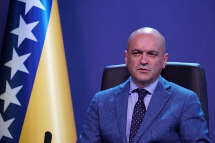 Čerkez: Bez popuštanja još mjesec dana
