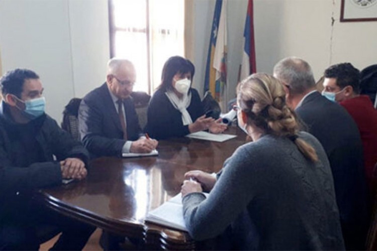 Vrtić i škola u Kostajnici bezbjedni, područna škola u selu Petrinja nije