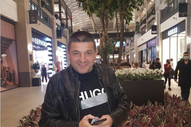 Baja Mali Knindža snimio drugi dio pjesme "Božić je"