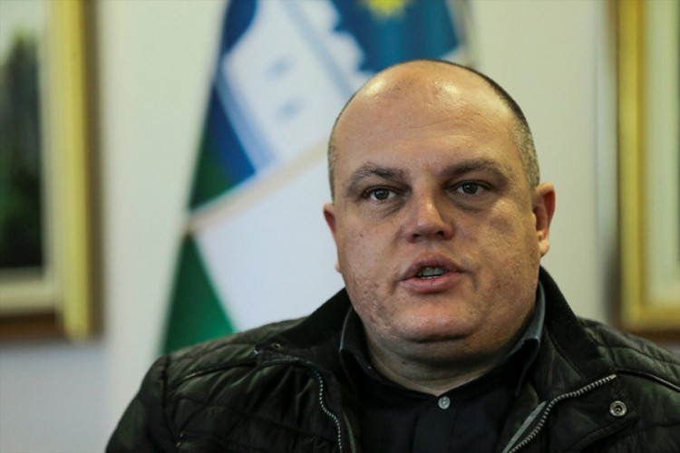 Ružnić: Pomoć EU neće riješiti problem ako su uslov novi kampovi