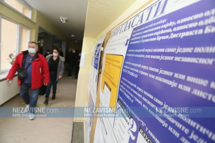 Novoizabrani gradonačelnici nemaju radno vrijeme, posao nose i kući