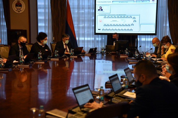 Vlada RS predlaže da Savjet ministara uvede mjere na uvoz mesa