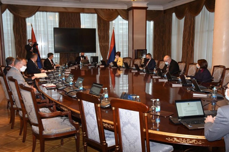 Odobreno 12 miliona KM za nabavku zaštitne opreme za zdravstveni sektor