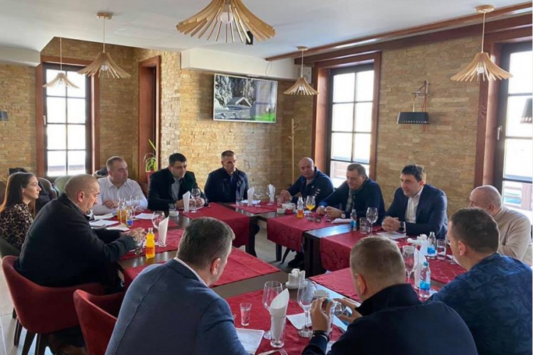 Dodik obećao punu podršku Skupštini opštine Sokolac