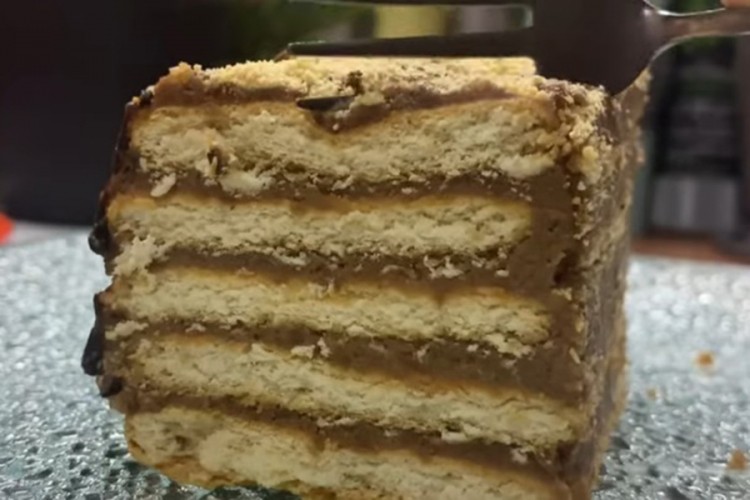 Brza ali za svaku priliku idealna keks torta
