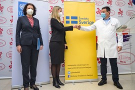 Švedska donirala opremu UKC RS