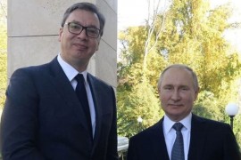 Vučić zatražio od Putina dodatnu isporuku ruske vakcine Srbiji
