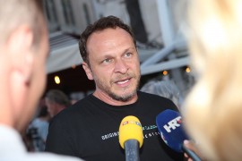 Enis Bešlagić: U BiH ništa nije uspjelo pa neće ni korona
