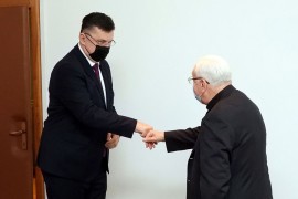Tegeltija sa apostolskim nuncijem u BiH
