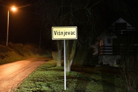 Ubo suprugu u leđa, komšijama rekao da je sama pala na nož