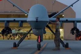 Američki avioni će moći lansirati dronove koji sami ispaljuju rakete
