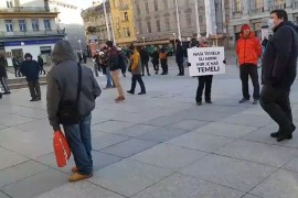 Protest u Zagrebu: Građani traže ukidanje svih mjera