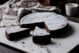 Caprese torta, savršen spoj čokolade i badema