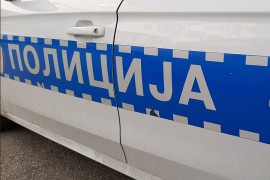 Uhapšen zbog sumnje da je razbio frižider prodavnice i ukrao alkohol