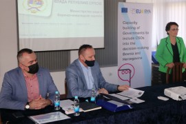 Okrugli sto u Trebinju: Radnici će biti šire zaštićeniji i u praksi