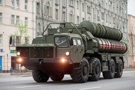 Kamion sistema "S-400" učestvovao u lančanom sudaru