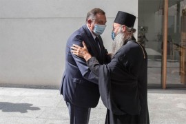 Dodik sa Patrijarhom Porfirijem u manastiru Jasenovac