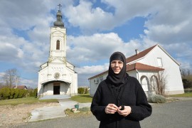 Monahinja u Jasenovcu: Vjernici dolaze zbog utjehe i da se poklone ...