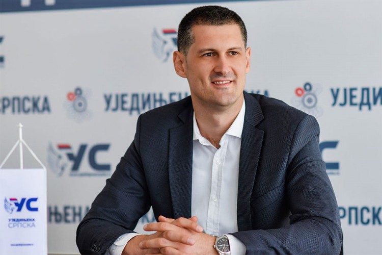 Stanić: Časno sam stekao diplomu