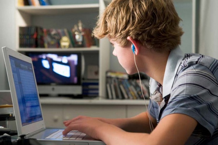 "Nova generacija" pokrenula online savjetovanje, pomoć tražilo 95 mladih