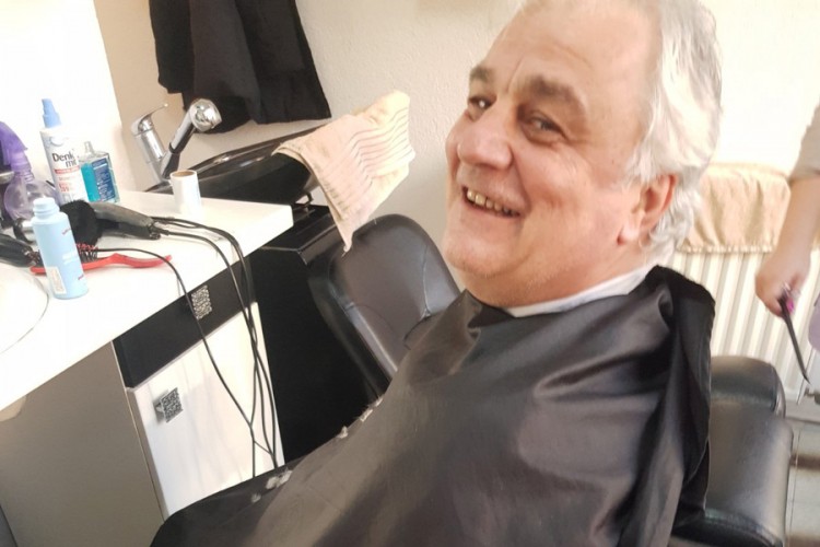 Banjalučanin prešao 350 kilometara da bi se ošišao u rodnom gradu