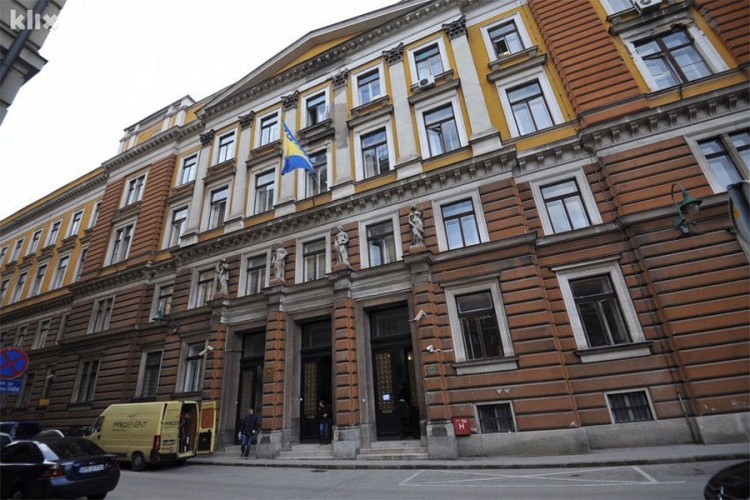 Tužilac će zatražiti pritvor osumnjičenim za ometanje istrage o Memiću
