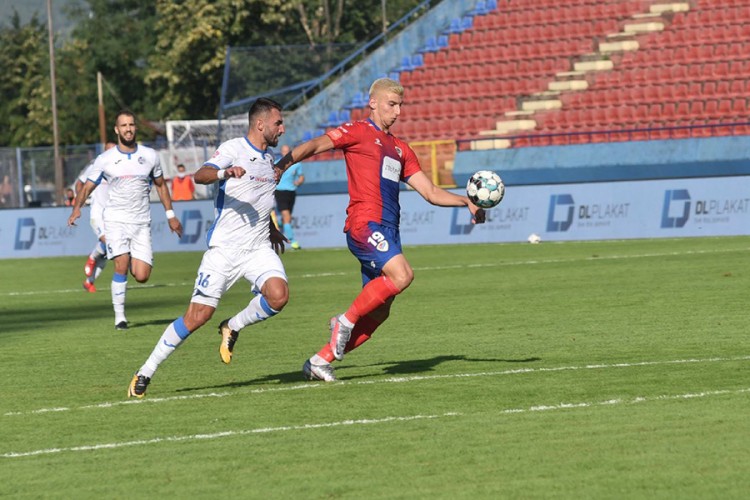 Jovo Lukić na izlaznim vratima Borca, na stolu ponuda od dva miliona KM