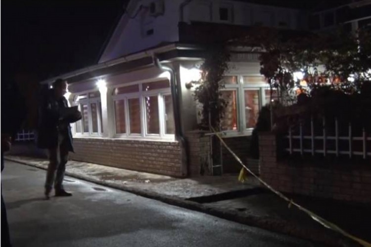 Pijan ranio dvije osobe iz pištolja u restoranu