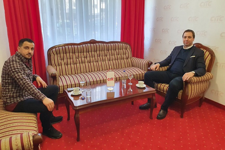 Odbornik DNS-a u Srpcu Siniša Jejinić pristupio SPS-u