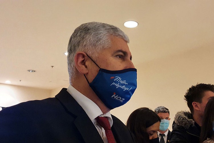 Čović sa Izetbegovićem: Ideja da sve bude završeno do kraja aprila ili juna