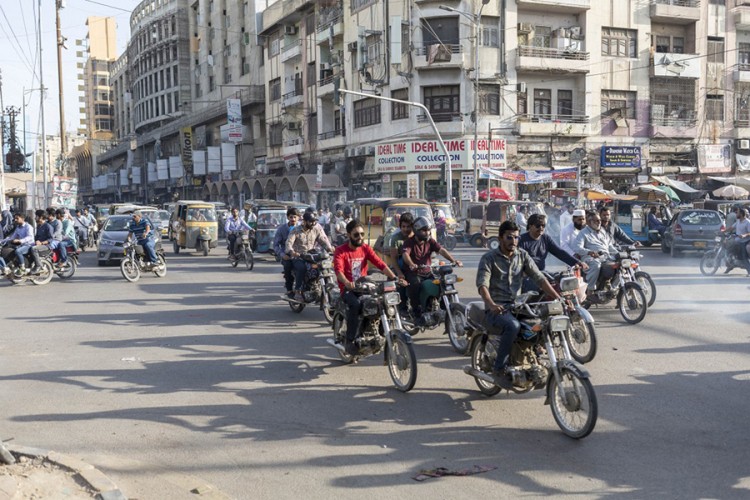 Poginulo dvoje ljudi u bombaškom napadu u Pakistanu
