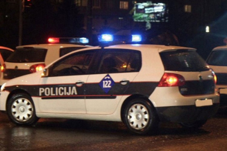 Ubio ženu pa sebe, ranjena još jedna osoba