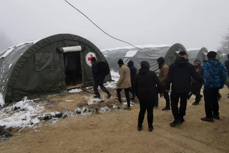 Obračun migranata u Blažuju, izboden Pakistanac