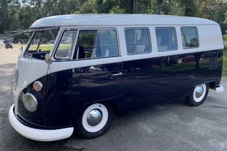 Restaurirani Volkswagen T2 skuplji od novog Porsche Taycana