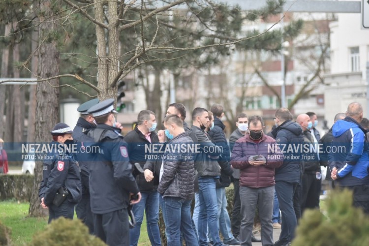 Policijski službenici traže pravo da se odreknu duplog ratnog staža