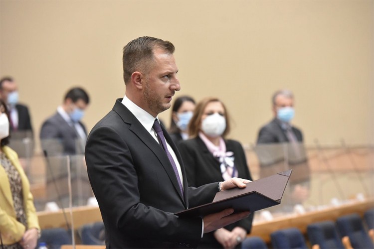 Ćorić položio zakletvu za novog ministra saobraćaja i veza RS