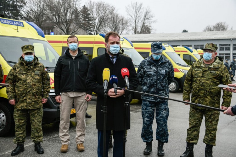 Banožić: Hrvatsko nebo neće čuvati stranci