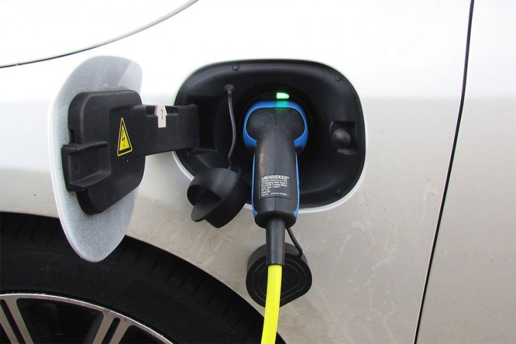 Petrol počinje naplaćivati punjenje električnih vozila