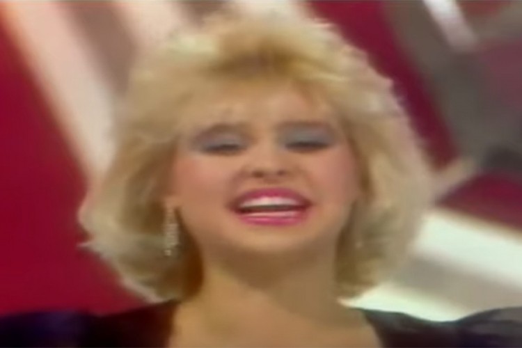 Bila je Brenina glavna konkurencija, zbog prijetnji otišla u SAD