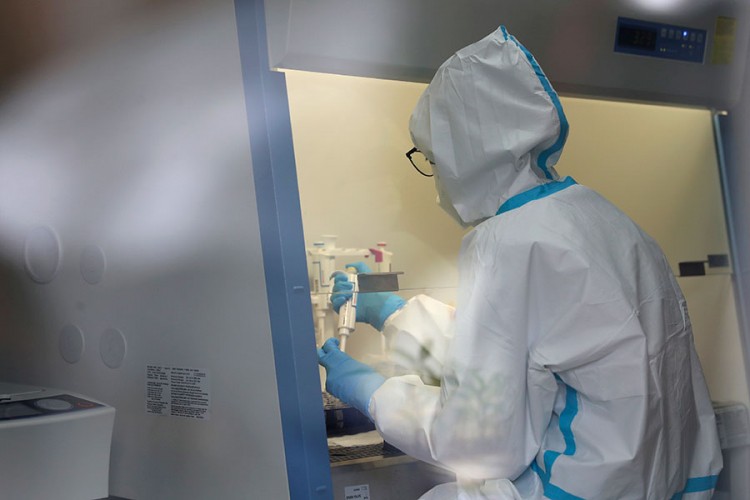 Tri osobe umrle u RS, 33 nova slučaja korone