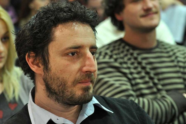 Nikola Đuričko večeras online u humanitarne svrhe