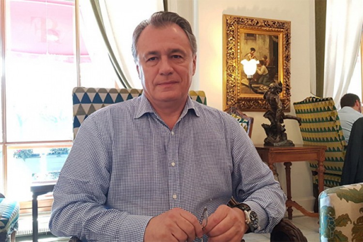 Perović: Srpska opredijeljena za rusku vakcinu i gas