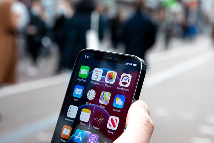 Da li ste navučeni na svoj iPhone? Možete dobro da zaradite od toga